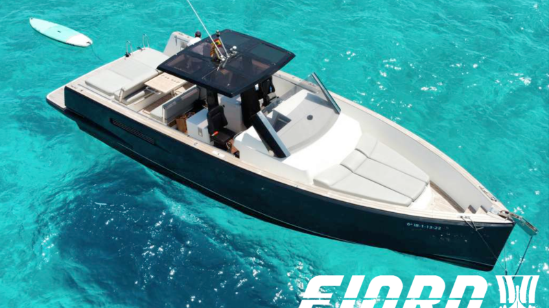 Alquilar WALKAROUNDS - FJORD 40 S OPEN en Ibiza