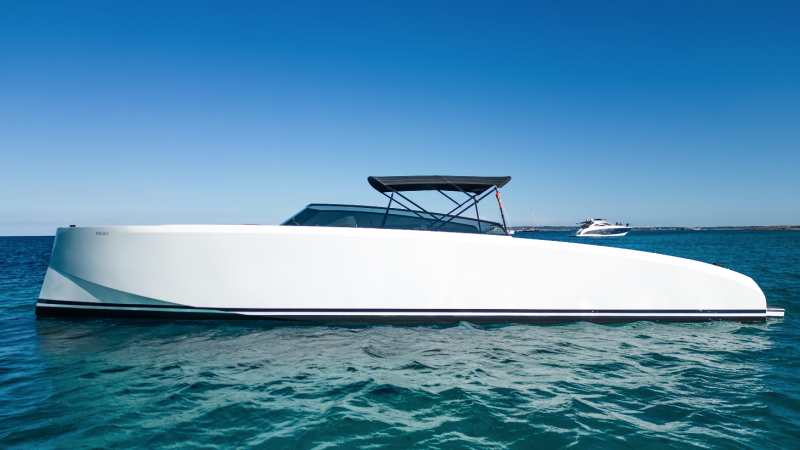 Alquilar WALKAROUNDS - VANQUISH  VQ 43 en Ibiza