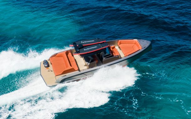 Alquilar WALKAROUNDS - VANQUISH  VQ 40 Ibiza