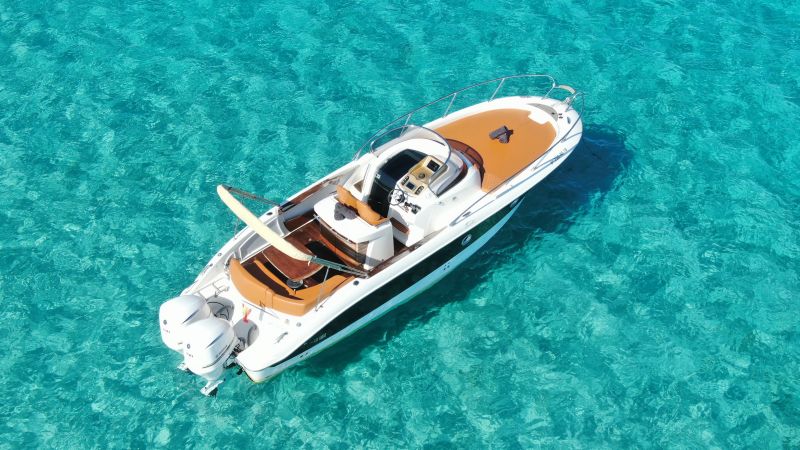 Alquilar BOWRIDERS - SESSA KEY LARGO 30 en Ibiza